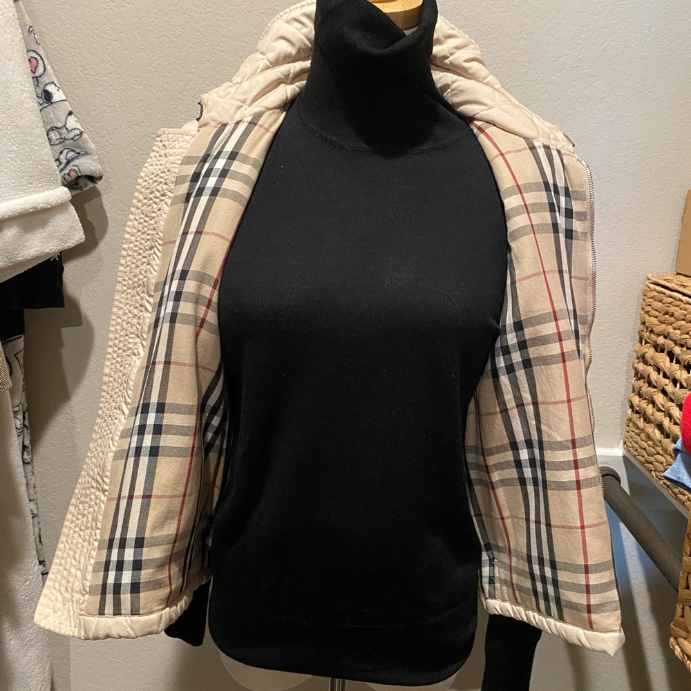 Burberry Off-White Quilted Vest